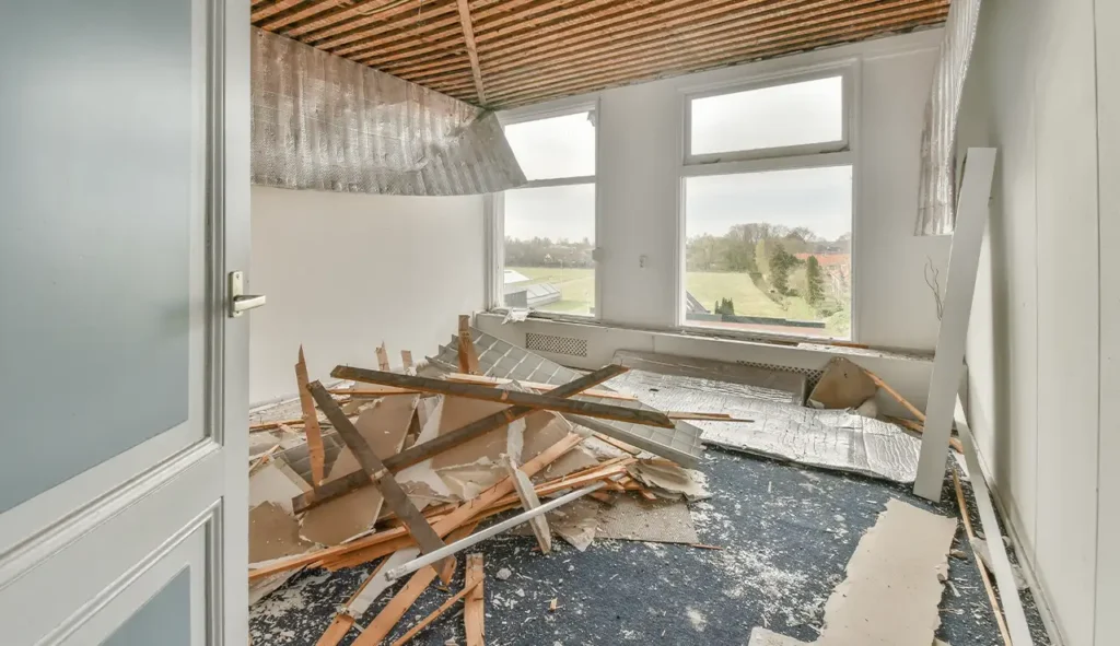 We offer Structural Interior Demolition. This service includes Wall Demolition, Ceiling Removal, Flooring Removal and Staircase Removal.